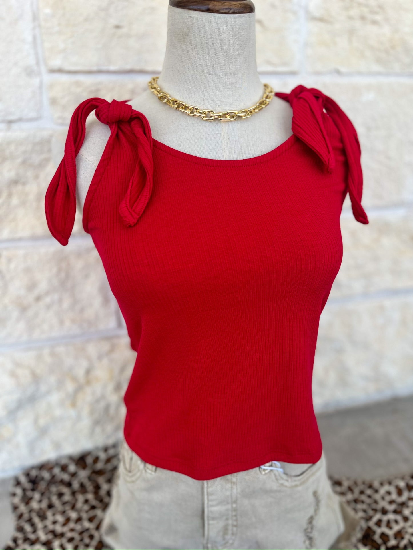 Rib Knot Tank In Red