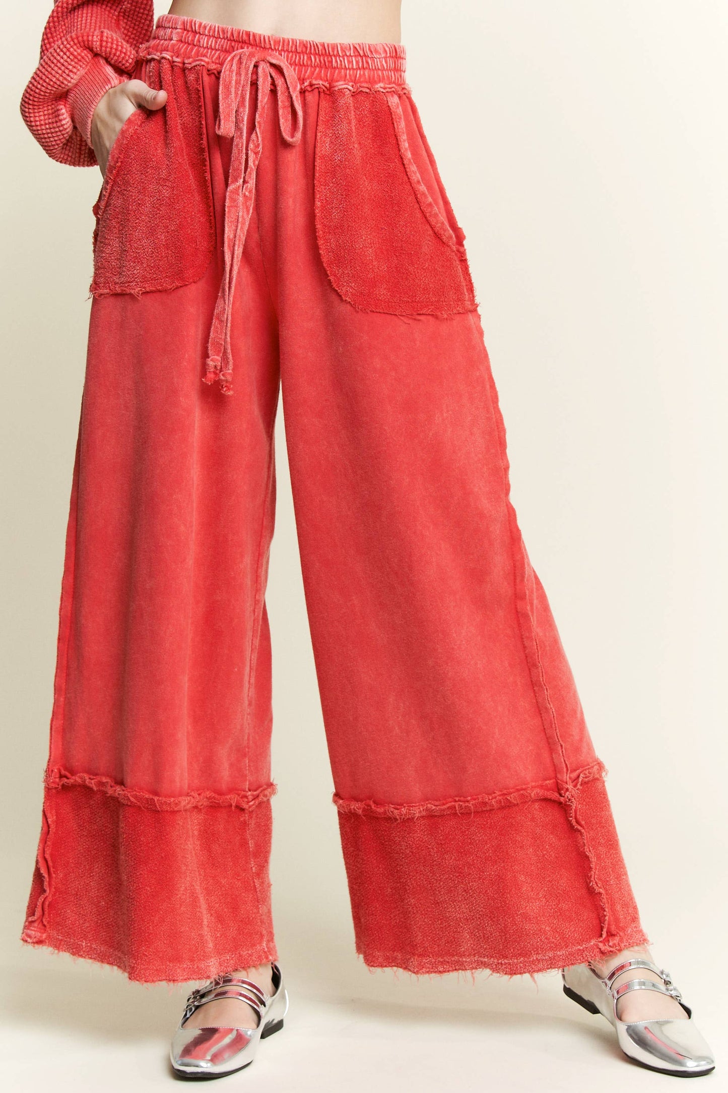 Kodi MineralWash Wide Pants with raw hem frayed details