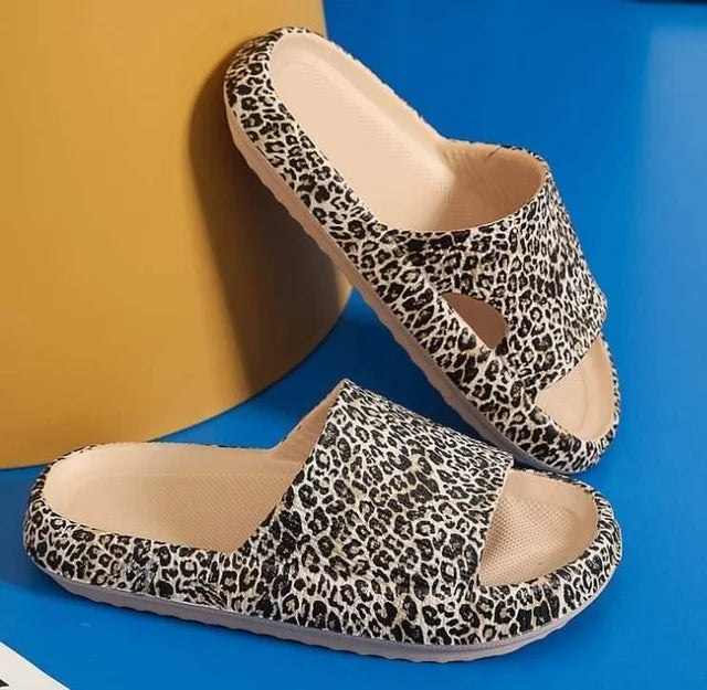 Leopard Pool Slides